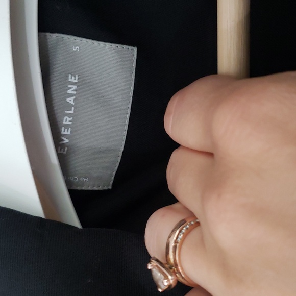 Everlane Black Draped Trench Coat Sz S. Excellent condition - Picture 2 of 8